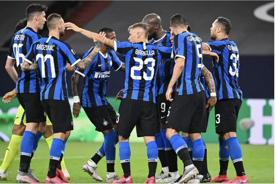 Lautaro Martinez cùng Inter Milan hạ Napoli, vô địch Siêu Cúp Italy 
