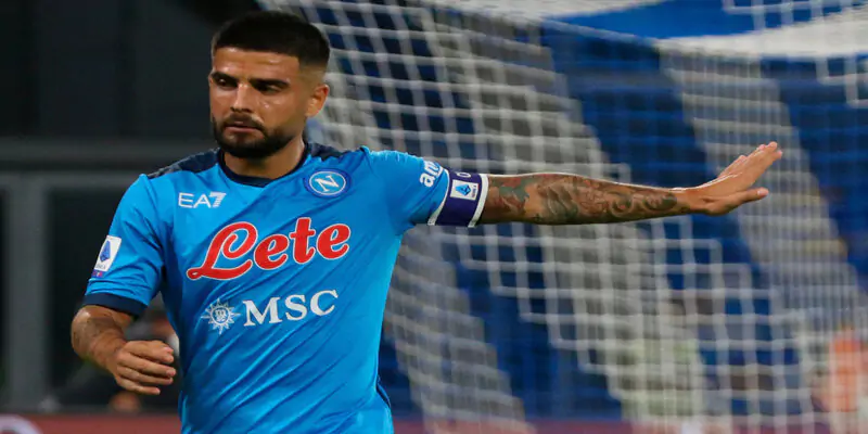 Cầu thủ bóng đá Lorenzo Insigne Hành trình và Đam mê