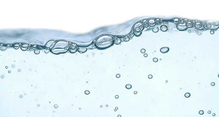 Bubbles In Water by Happyfoto